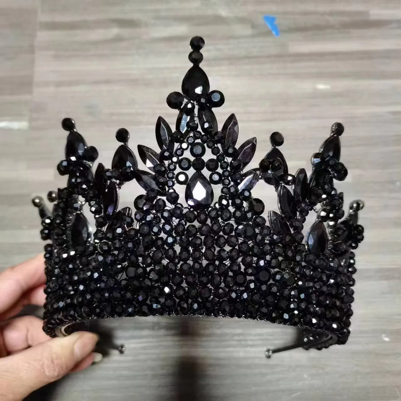 Big Black Crystal Royal Queen Crowns Miss Universe Bridal Tiara Women Luxury Blue Pageant Diadem Indian Wedding Hair Accessories