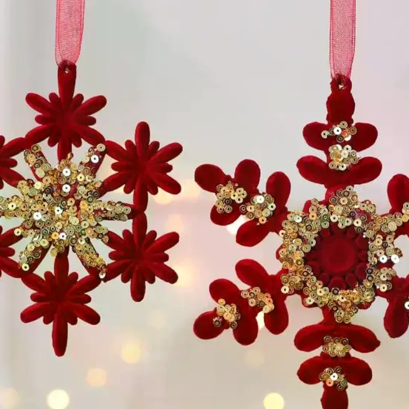 Exquisite Elk & Snowflake Wreath Hanging Pendant for Christmas Tree, Perfect for Home Décor and New Year Gift