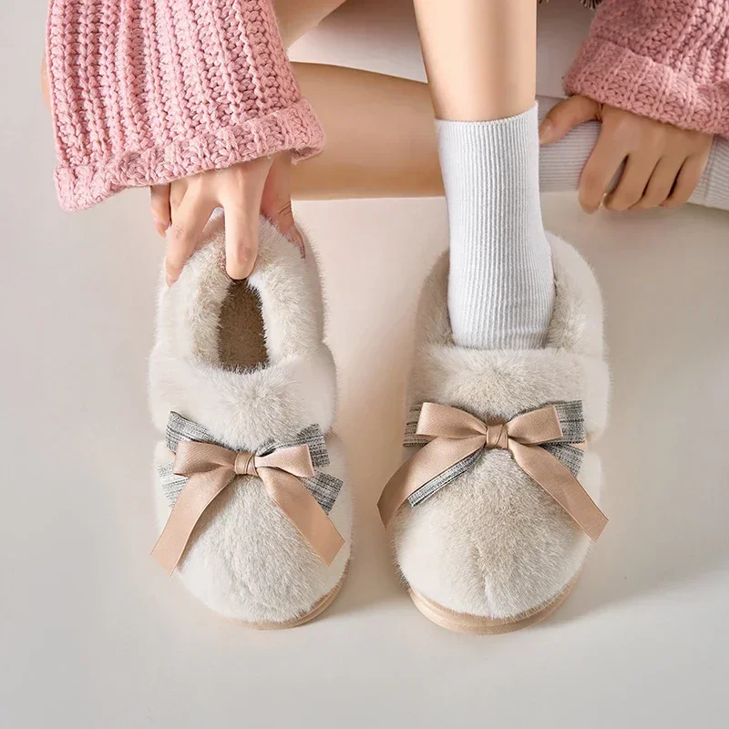 

Зимние женские бархатные ботинки с закрытым носком на плоской подошве, теплые домашние хлопковые тапочки на платформе для женщин, повседневные зимние ботинки для дома