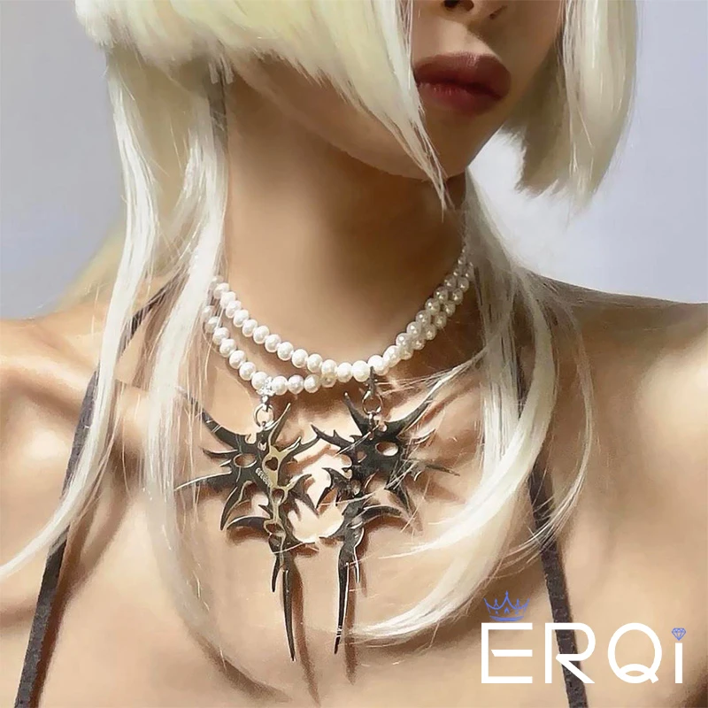 

2024 New Thorn Earrings Necklace Set New Gothic Style Men's And Women's Jewelry Party Gift