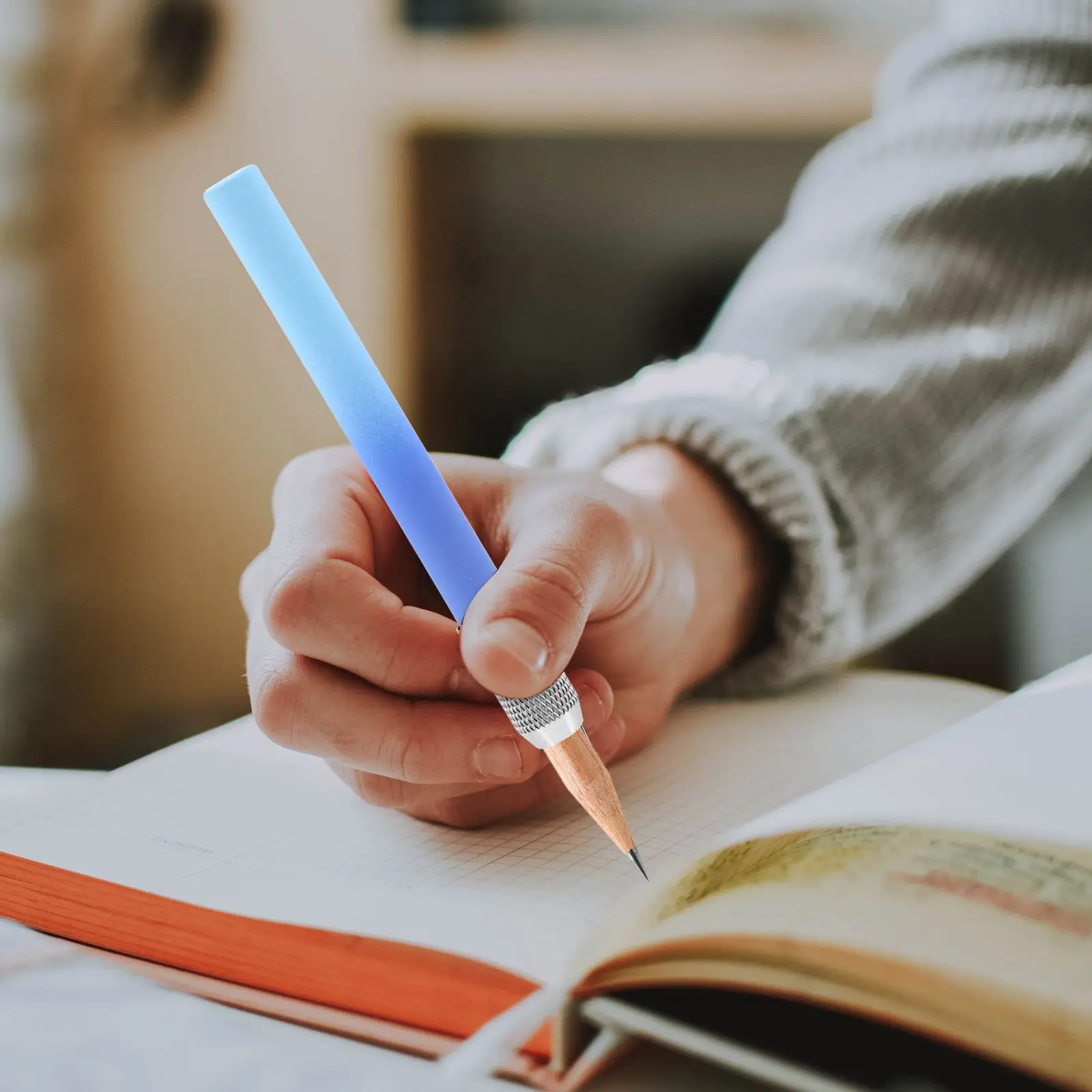 6pcs 아트 알루미늄 모듬 색상 연필 연장기 - 일반 학생 문구의 색연필용 연필 연장 홀더