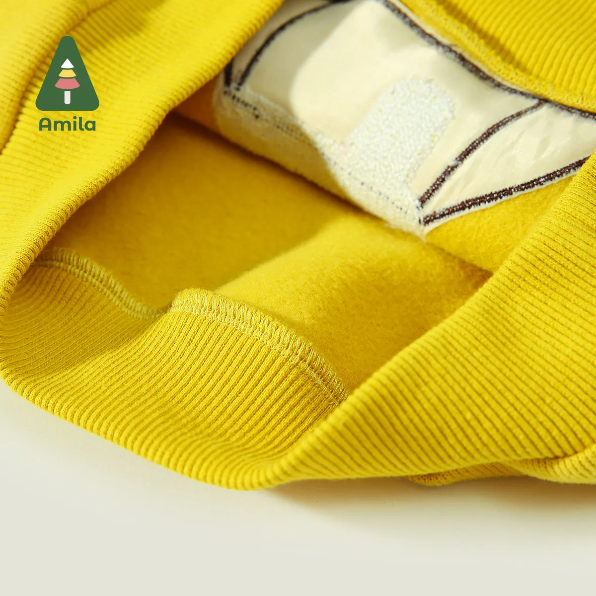 Amila Baby Boy Hoodie Winter New Multicolour Polo Collar Soft Cartoon Pattern Towel Embroidery Baby Clothing