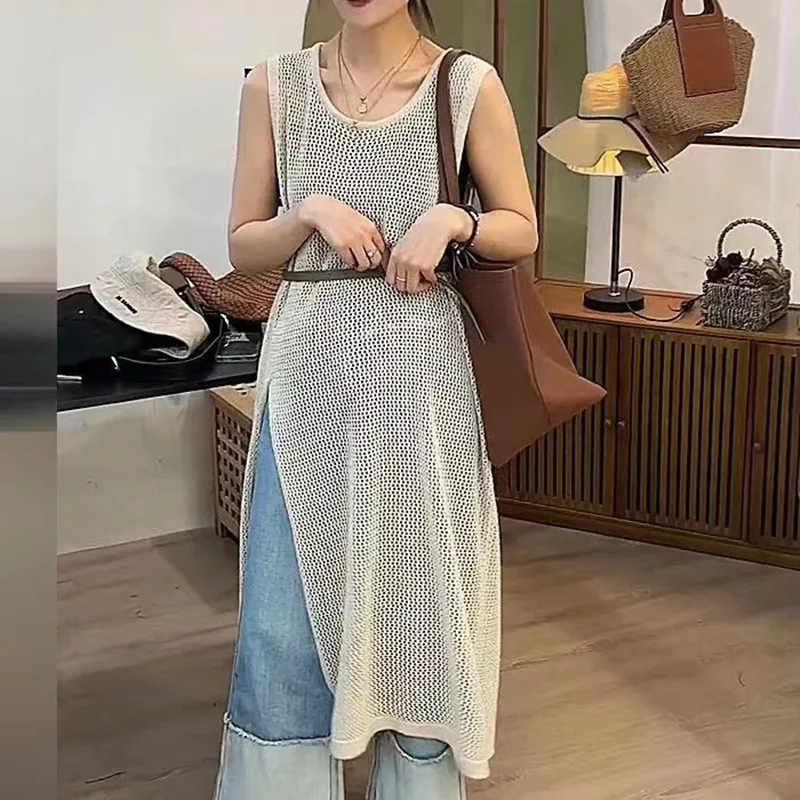 Summer Sleeveless O-neck Loose Women Blouses Fashion Solid Color Elegant Casual Knitted Tops Hollow Out Long Blouses