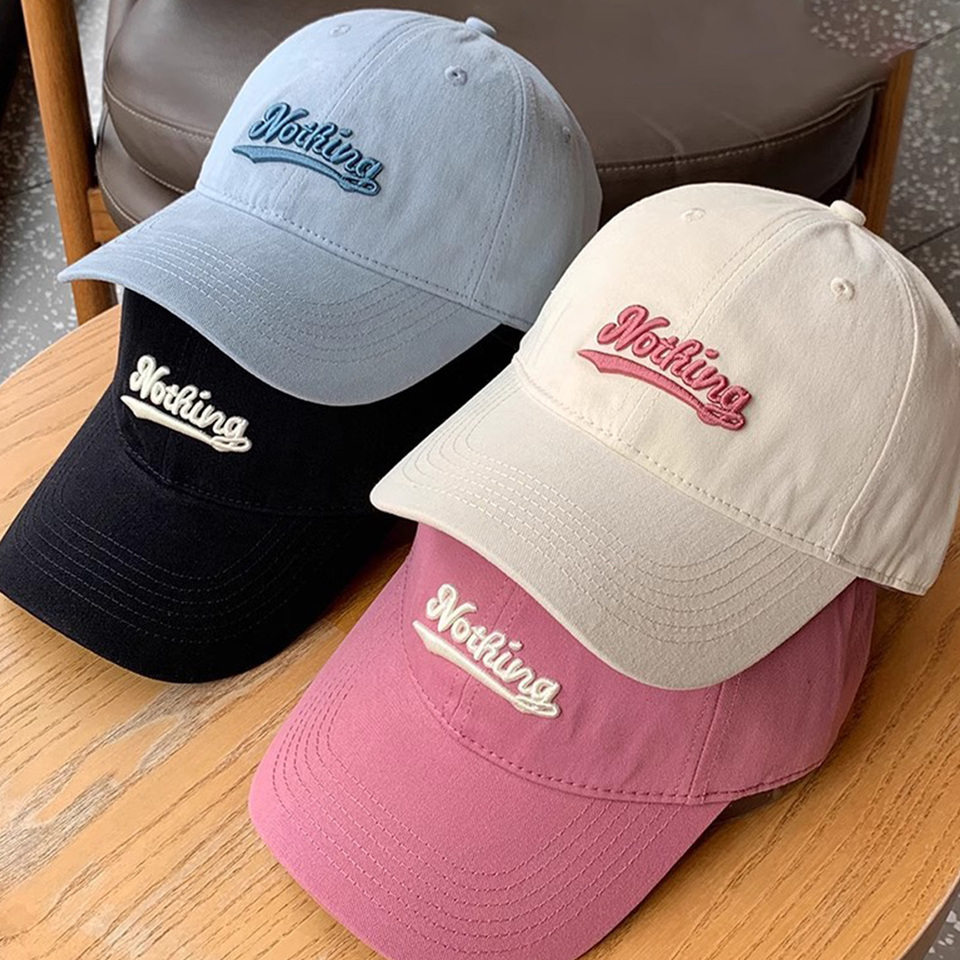 Adjustable Baseball Caps For Men And Women With Hundreds Of Letters Embroidered Baseball Caps With Stylish Personality And Small