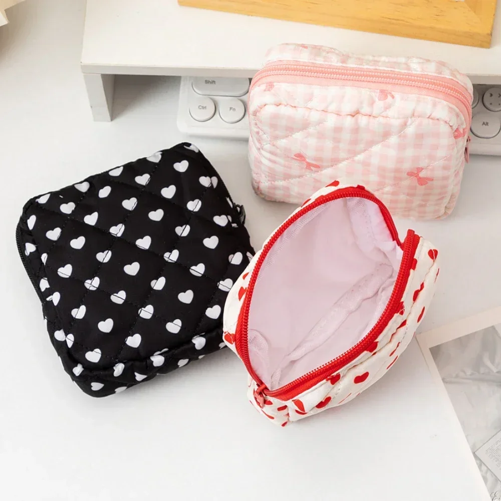 Cute Bow Women Mini Cosmetic Bag Sanitary Napkins Storage Bag Portable Tampon Holder Case Mini Makeup Lipstick Storage Bag Pouch 4