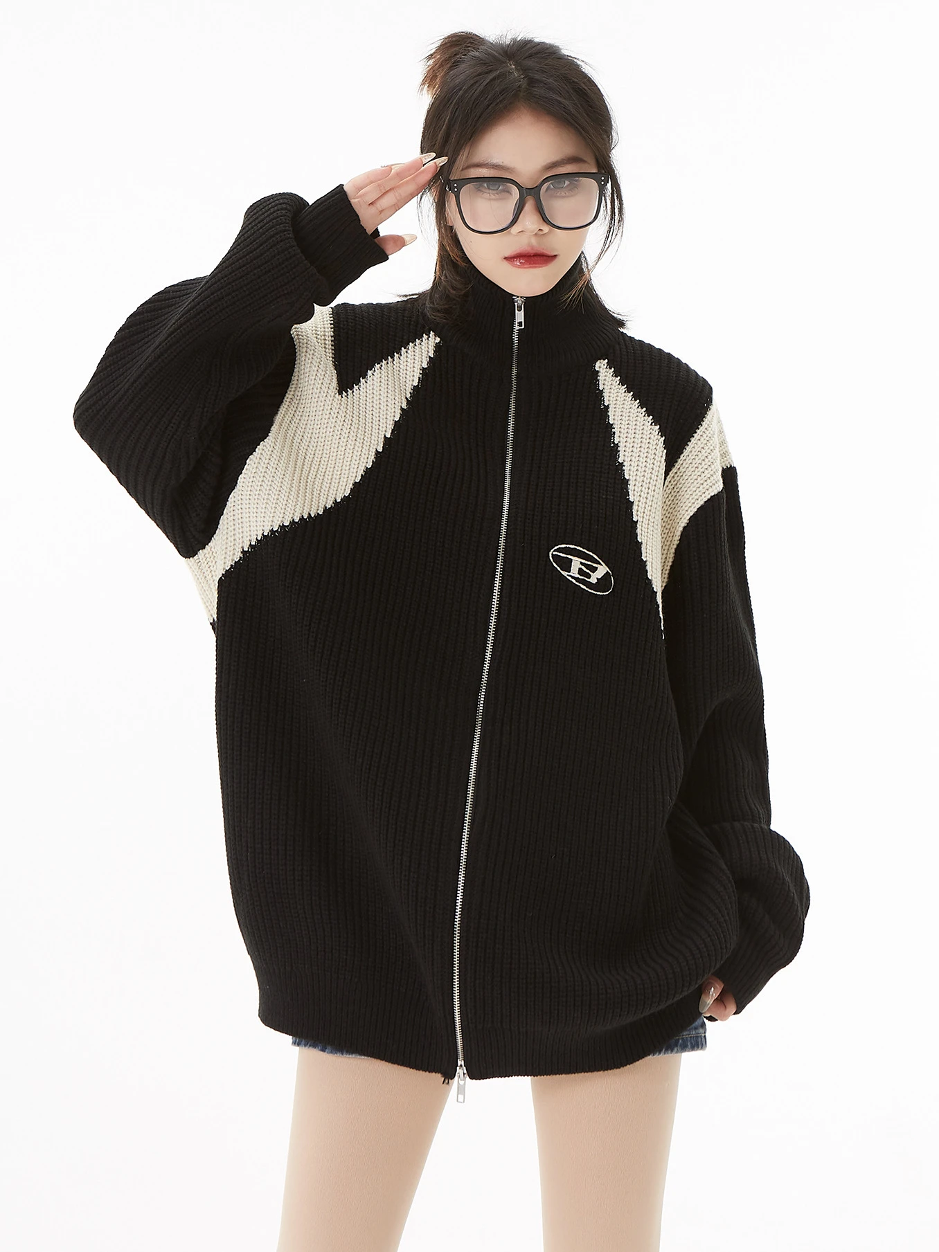 

QWEEK Oversize Zipper Black Knitted Cardigan Women Streetwear Vintage Grey Sweater Casual American Retro Hip Hop Patchwork Top