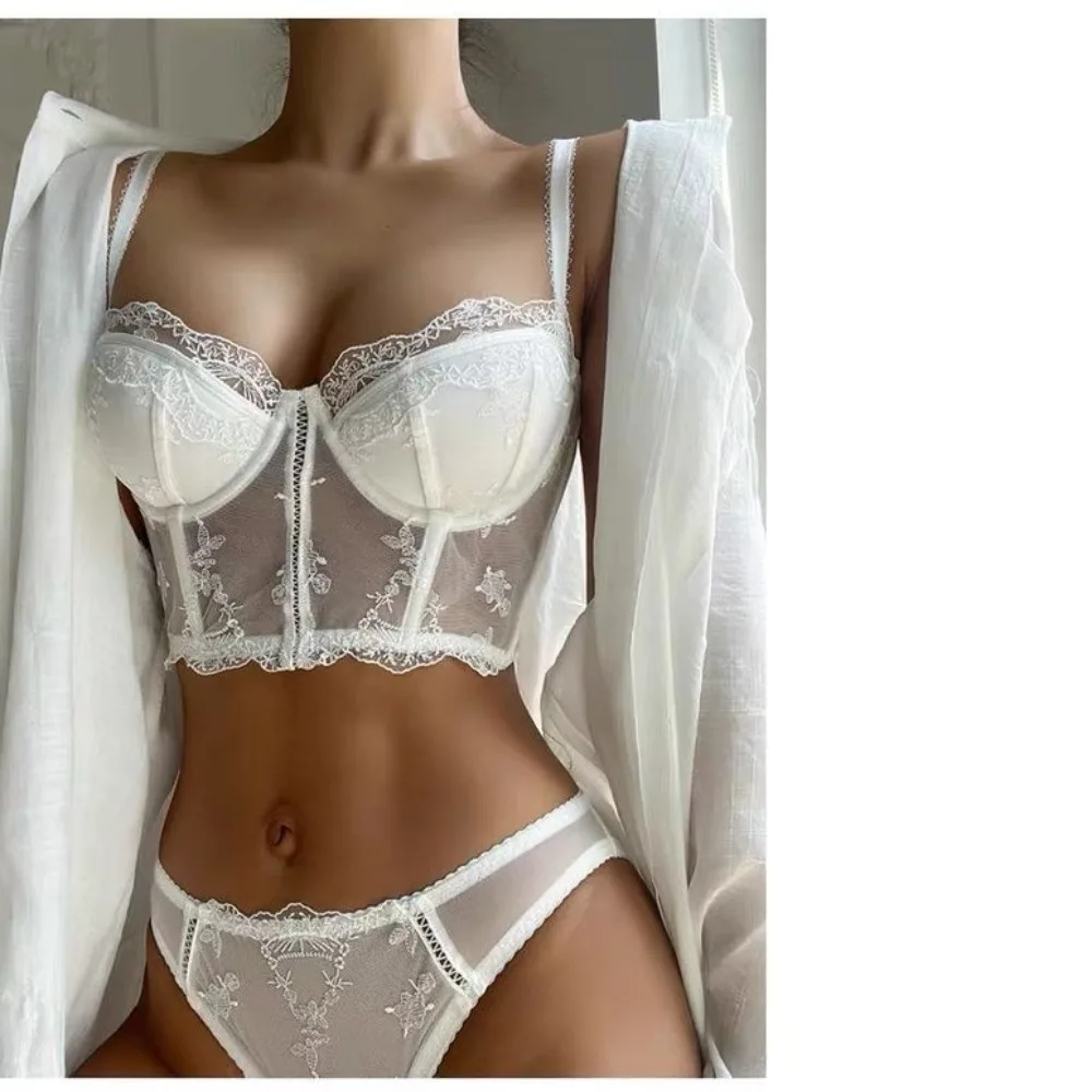 Ensemble soutien-gorge corset longue coupe demi-bonnet vintage français en dentelle brodée, lingerie sexy push-up avec maintien de la poitrine et effet sculptant, ensemble de lingerie 2 pièces