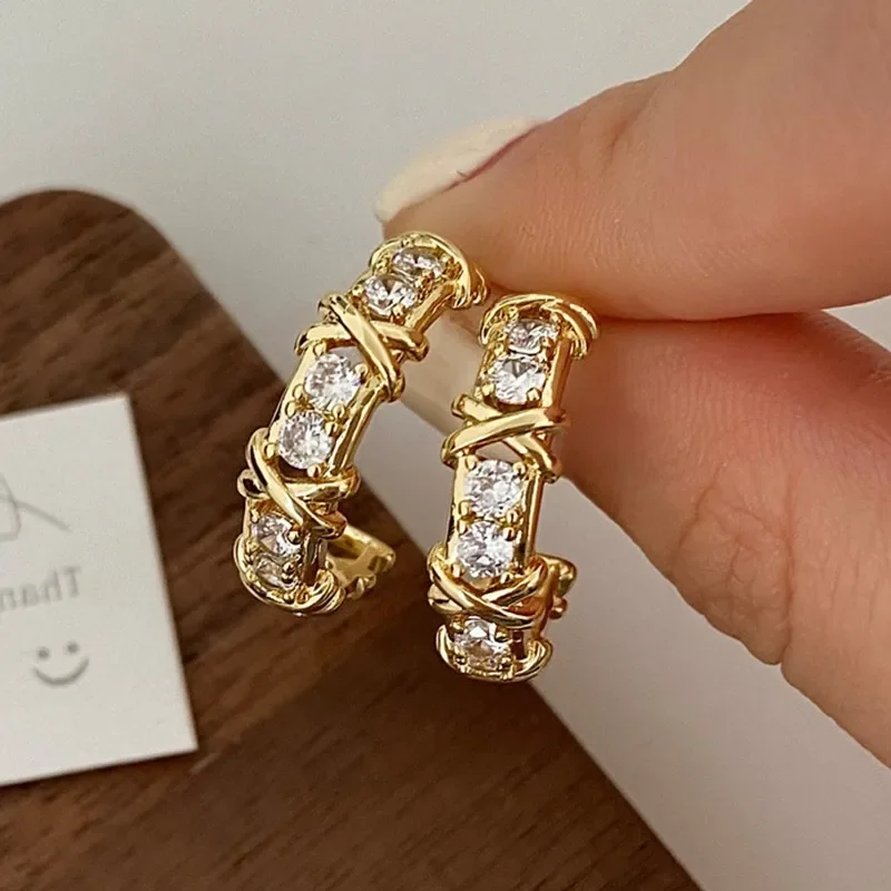 FEEHOW Cross Design White Zirconia Hoop Earrings For Women Luxury Temperament Party Earring 2023 New Korean Daliy Life Jewelry