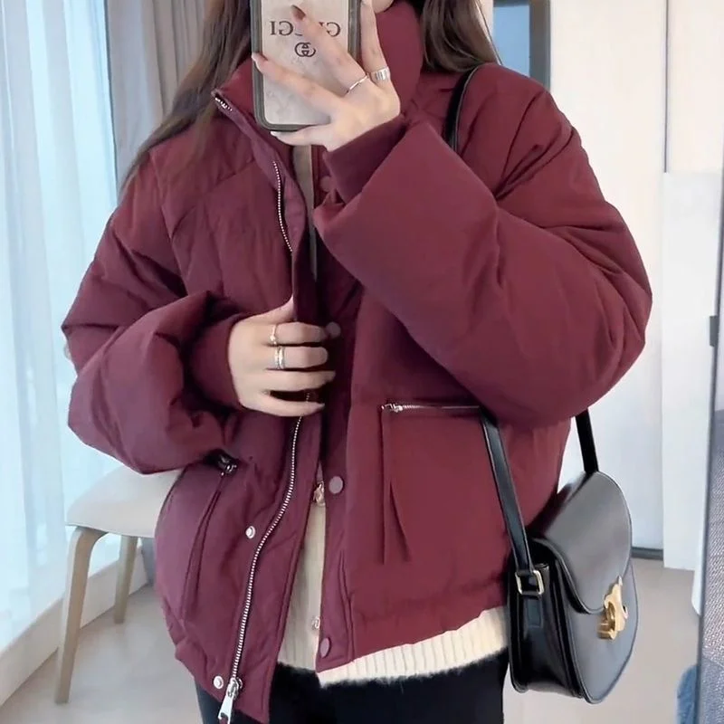 

2023 New Winter Fashion Light and Thin Down Cotton Coat Women's Short Loose and Thickened Bread Coat Small Man Coat