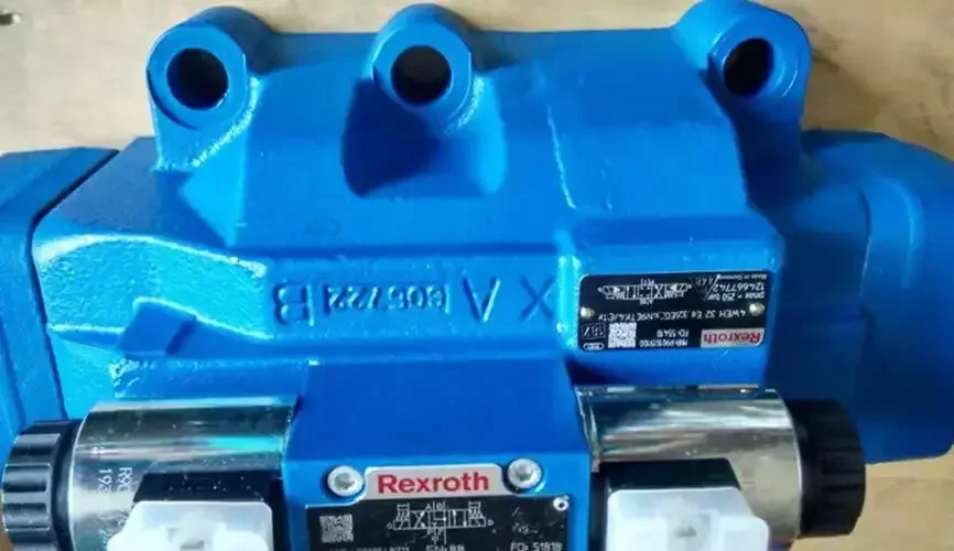 

4WEH32Z63/6EG24N9SK4/B10 новый клапан REXROTH 4WEH32Z6X/6EG24N9SK4/B10