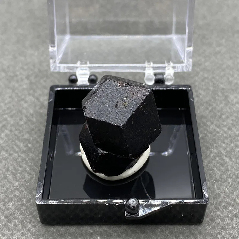 100% natural Garnet pedras e cristais minerais espécime cura cristais pedras de quartzo  + Box 35*35*35mm