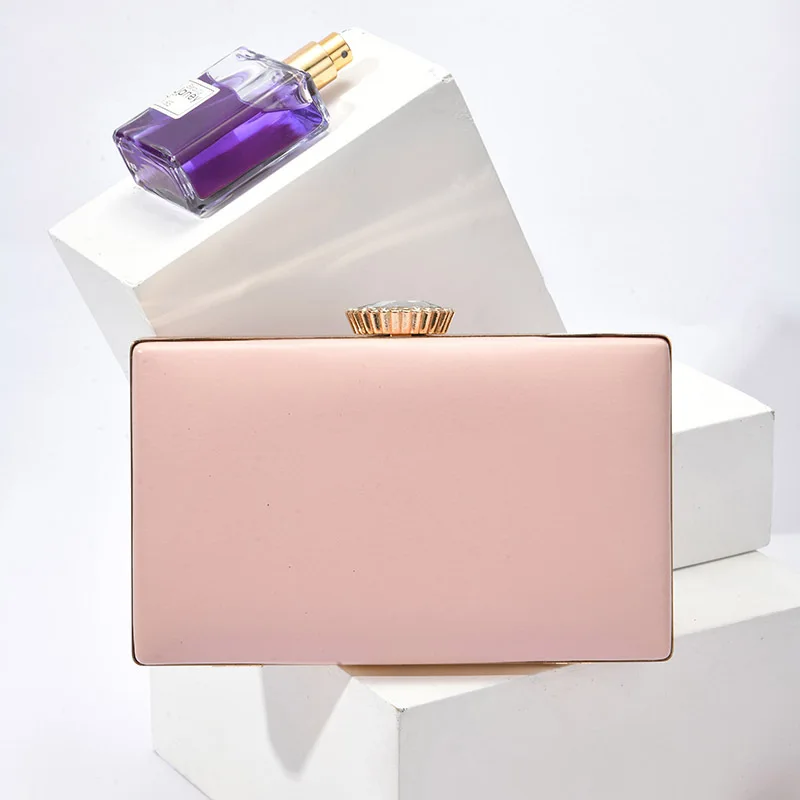 2023 New Women Leather Flowers Evening Clutch Bags Wedding Banquet Shoulder Bags Mini Party Purse 3 Styles Drop Shipping