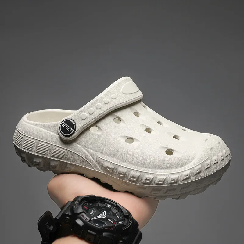 Children's Non-slip Eva Clogs Sandals Summer Solid Color Anti-collision Toe Cap Beach Slippers For Boys Kid's Garden Shoes H51 3