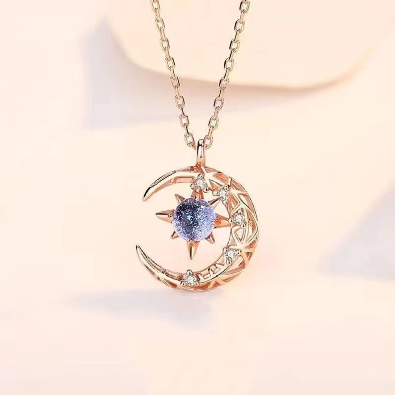 Classic Movie Soy Luna Series Pendant Exquisite Luxury Star Moon Universe Necklace for Woman Man Collection Jewelry Gift