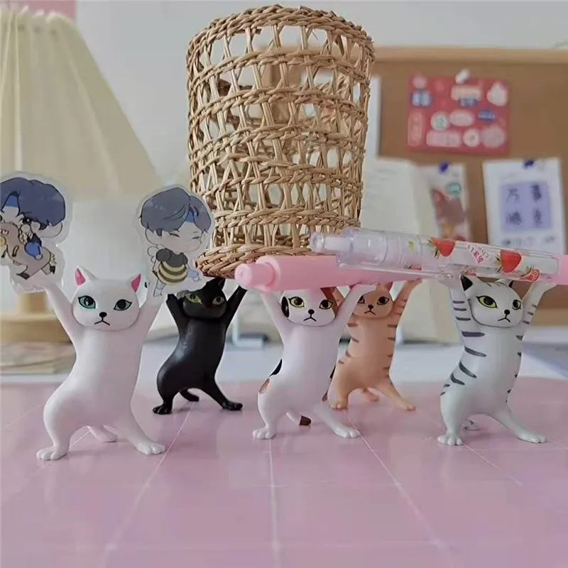 Kawaii cats pen holder funny cat doll ornaments plastic crafts earphone support room office desk home decoration accessories