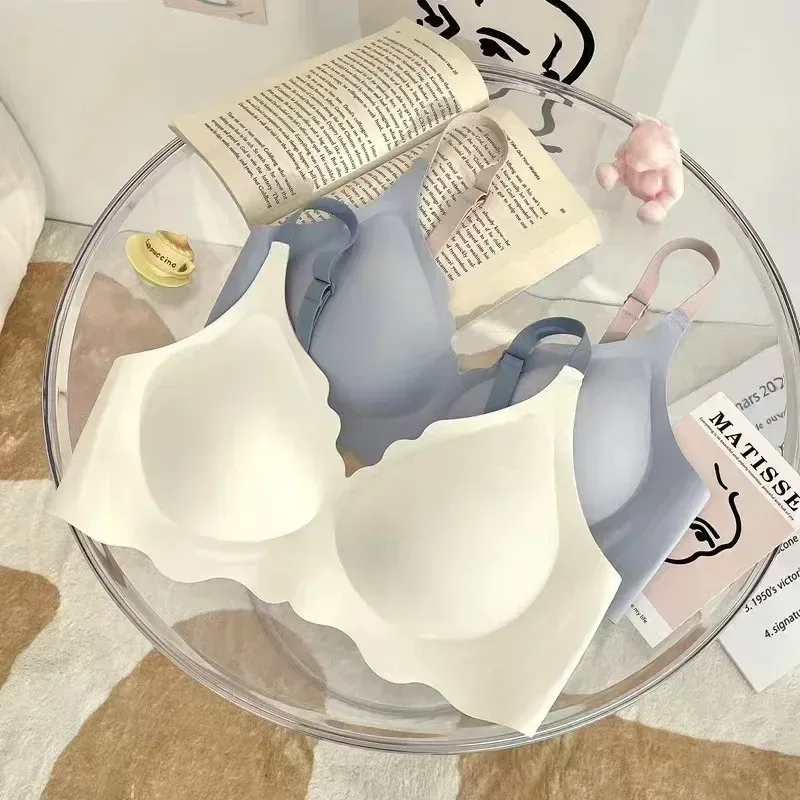 Push Up Bra Seamless Invisible Bra For Women Sexy Lingerie Deep Vneck Wire Free Brassiere Bra Removable Pads Bralette Underwear