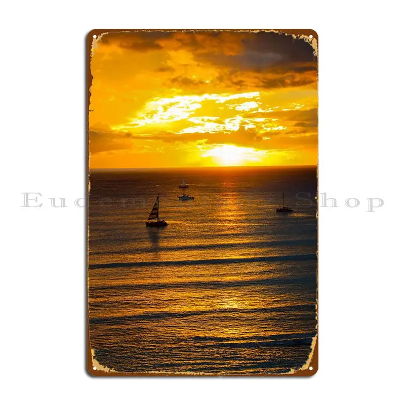 

Sunset On Waikiki Beach Metal Plaque Poster Bar Kitchen Wall Decor Personalized Living Room Tin Sign Poster