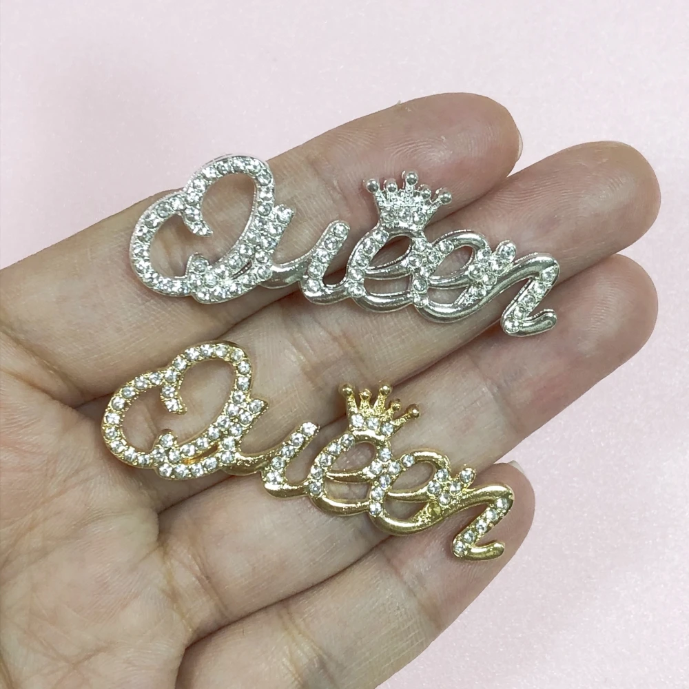 Set of 2 Glittering Gold and Silver Crown Rhinestone Pendants for DIY Phone Case Decoration