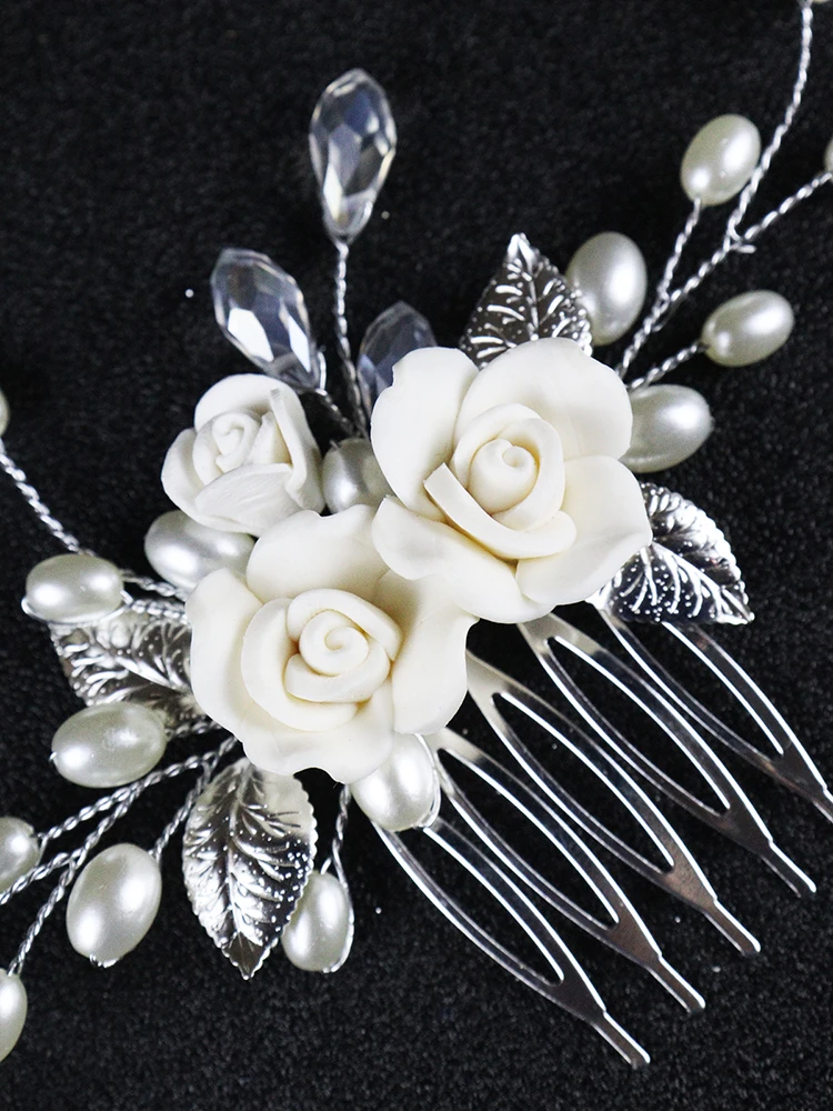 Silver Flower Pearls Hair Comb Bride Hair Accessories for  display picture 2