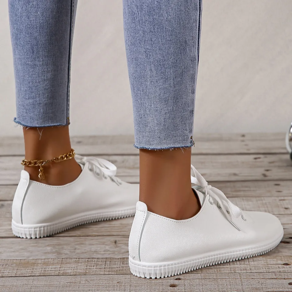 Women Casual Low Top Lace Up Walking Shoes