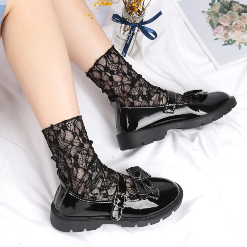 Japanese Kawaii Girls Cute Socks Lolita Sweet Women Mesh Fishnet Thin Retro Flower Lace Socks Ladies Hollow Transparent Socks