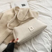  LEFTSIDE Crossbody Bags for Women 2023 Solid Color Leather Designer Small Hobo Bag Pleats Handbags and Purses 