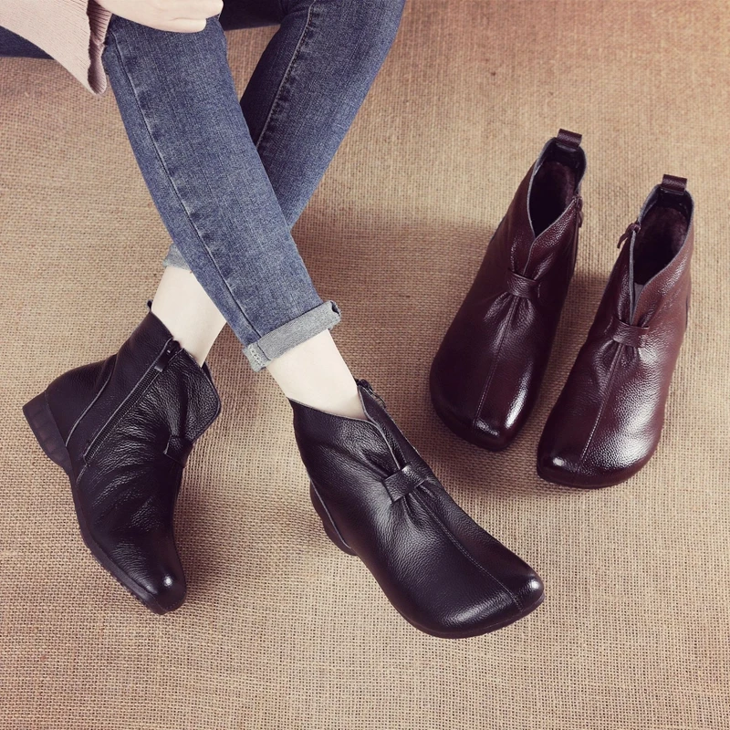 

Winter Women's Leather Snow Boots Women Warm Thick Plush Ankle Boots Ladies Casual Comfort Flats Boots free shipping