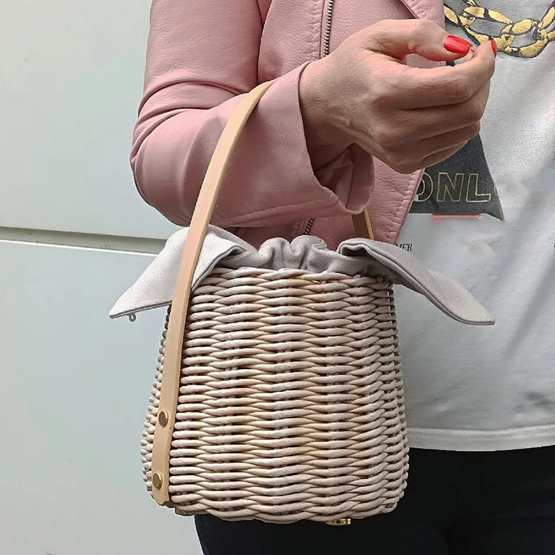 Borsa donna vera pelle tolfa tracolla regolabile interno in crosta di vero cuoio Borsa donna vera pelle tolfa tracolla regolabile interno in crosta di vero cuoio