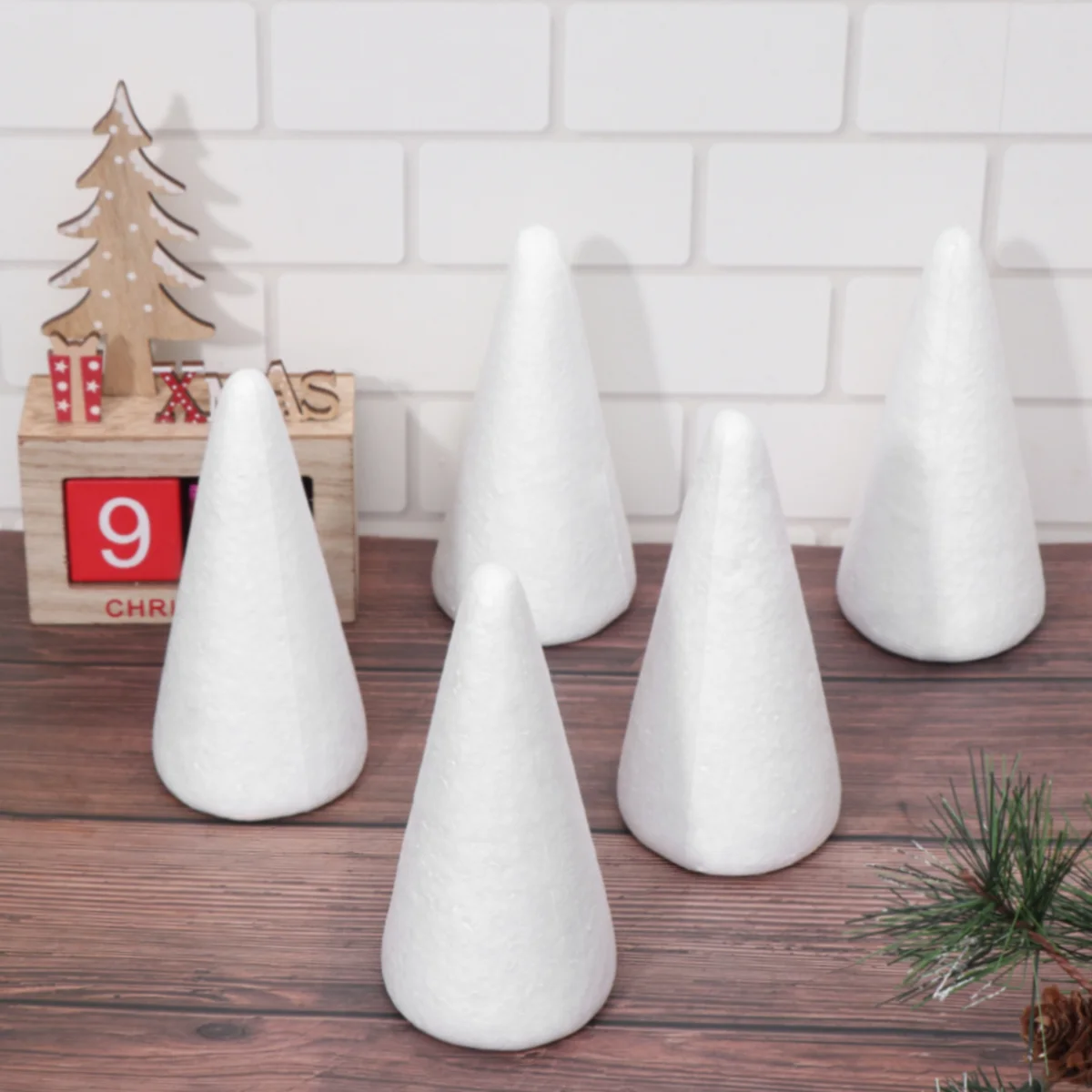 12Pcs 15cm Cones for DIY Crafts White Cones Christmas Tree Mold Polystyrene for Floral Arrangements DIY Craft Project Xmas Tree diy craft cones
