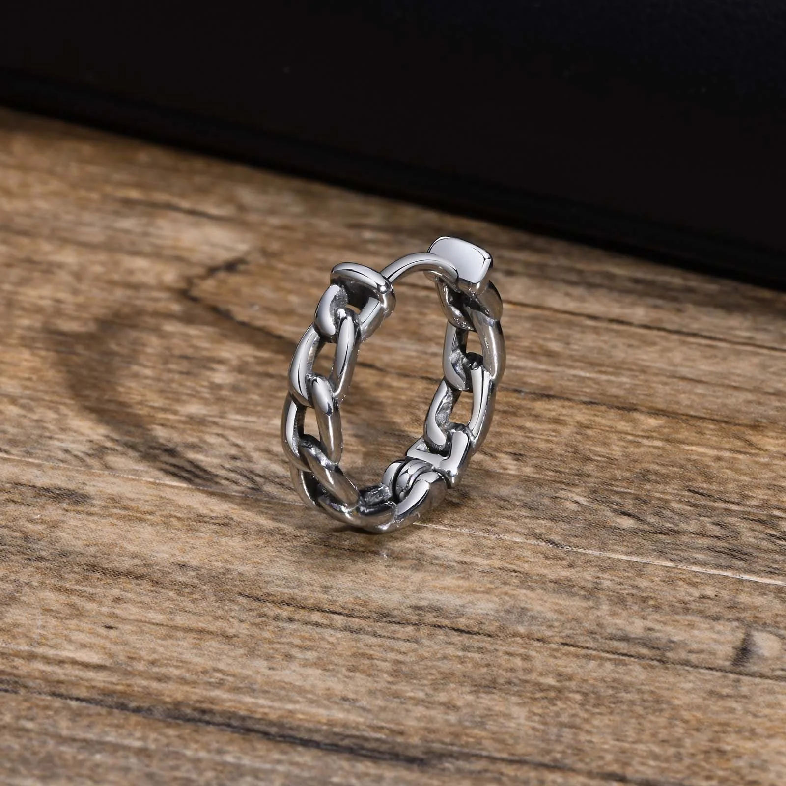 Men's Vegan Chain Hoop Earrings, Waterproof Stainless Steel Cuban Chain Round Huggie Earring for Male Boys Gifts Jewelry