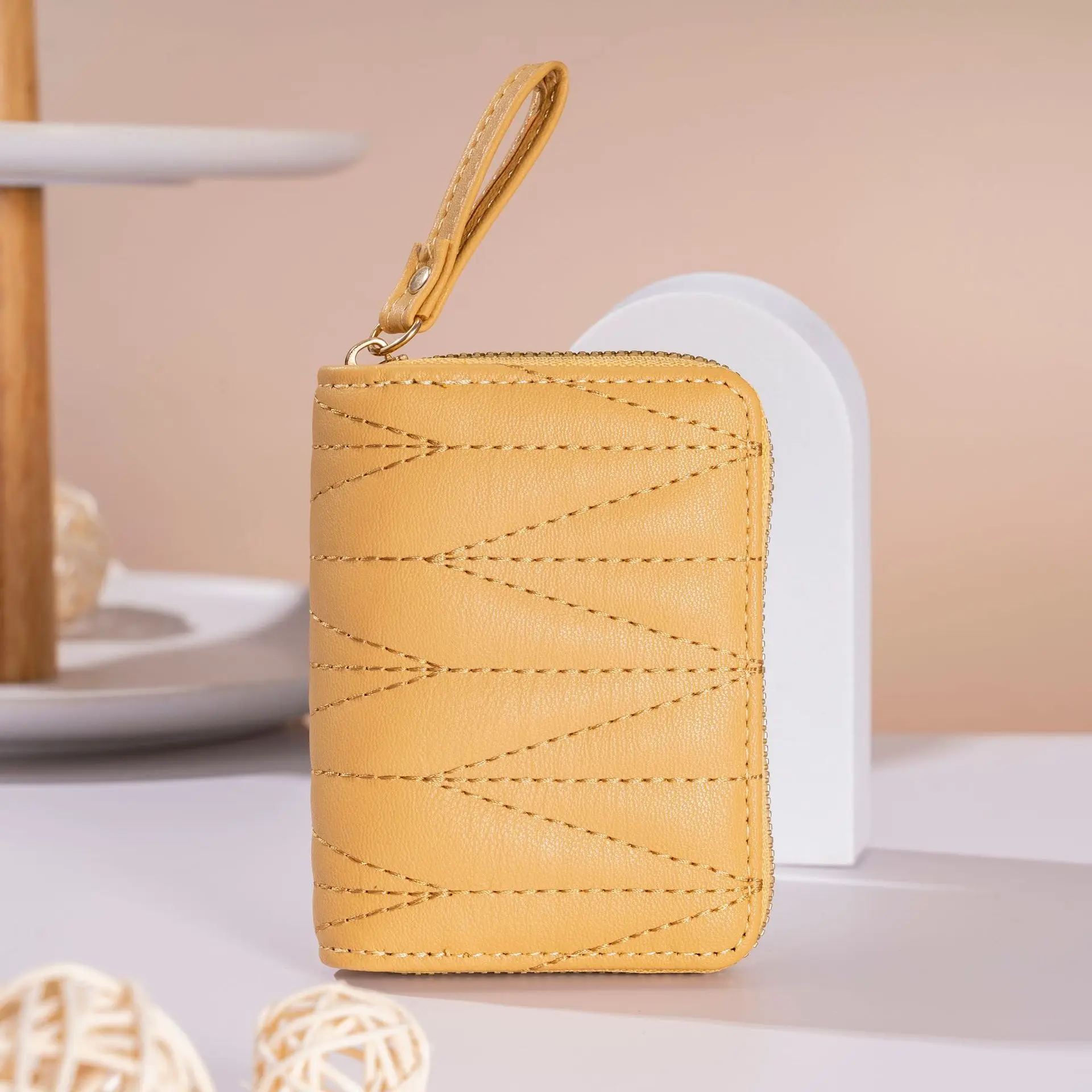 New Woman Super Slim Soft Wallet Credit Card Anti-degaussing Purse Card Holders Fashion Female Zipper Multi-card Large Capacity