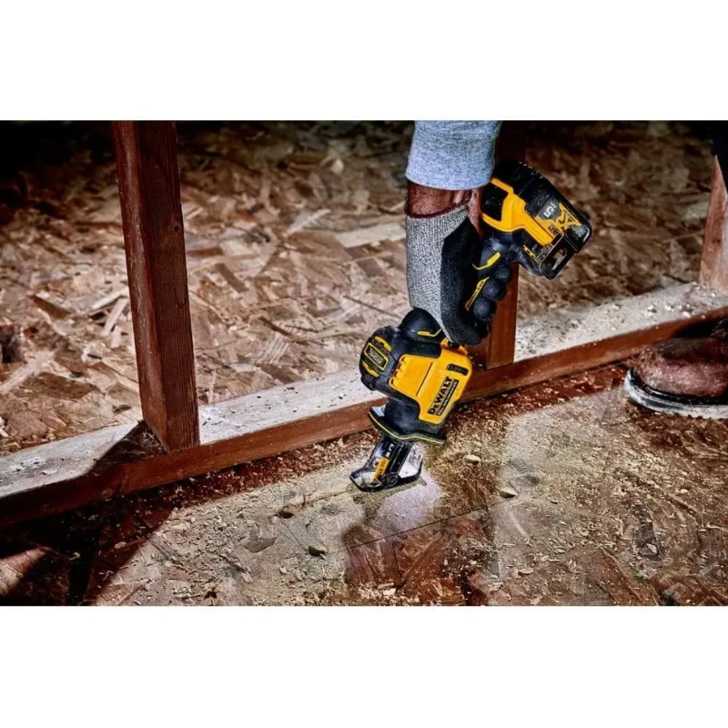 DEWALT DCS369 무선 원핸드 왕복톱 MAX 빠른 목재, 금속 및 파이프 절단을 위한 다목적 작업기