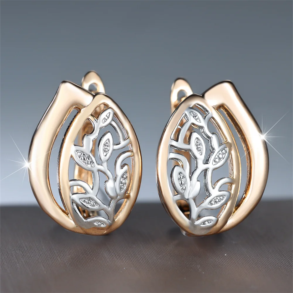 Fashion Hollow Cute Flower Pattern Hoop Earrings For Women Vintage Gold Silver Color Ear Buckle Wedding Jewelry Engagement Gifts