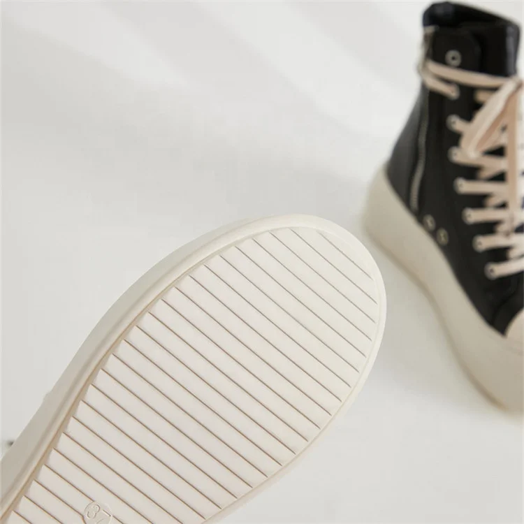 Thick Leather Sneakers Luxury Design Shoes women Casual Autumn Winter Boots