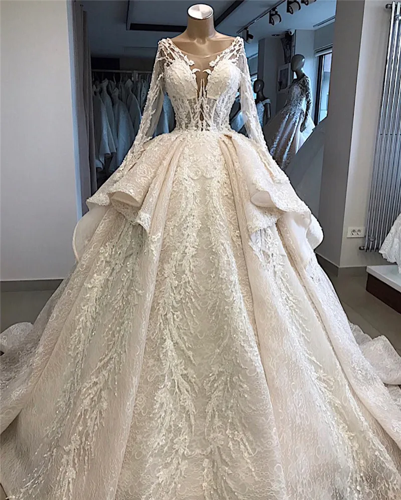 

New Arrivals Luxury Beaded Lace Ball Gown Wedding Dresses Hot New Design Long Sleeve Tiered Wedding Gowns Vestido De Noiva