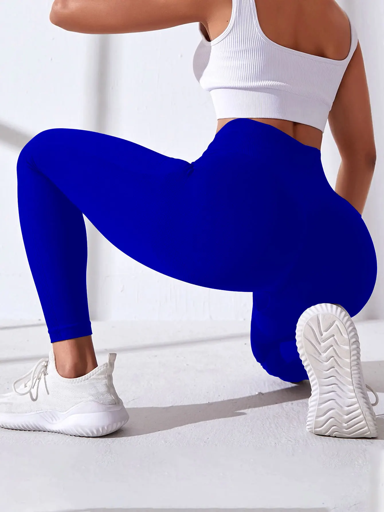Seamless women's high waisted yoga pants hip lifting tight sports pants fitness yoga push ups