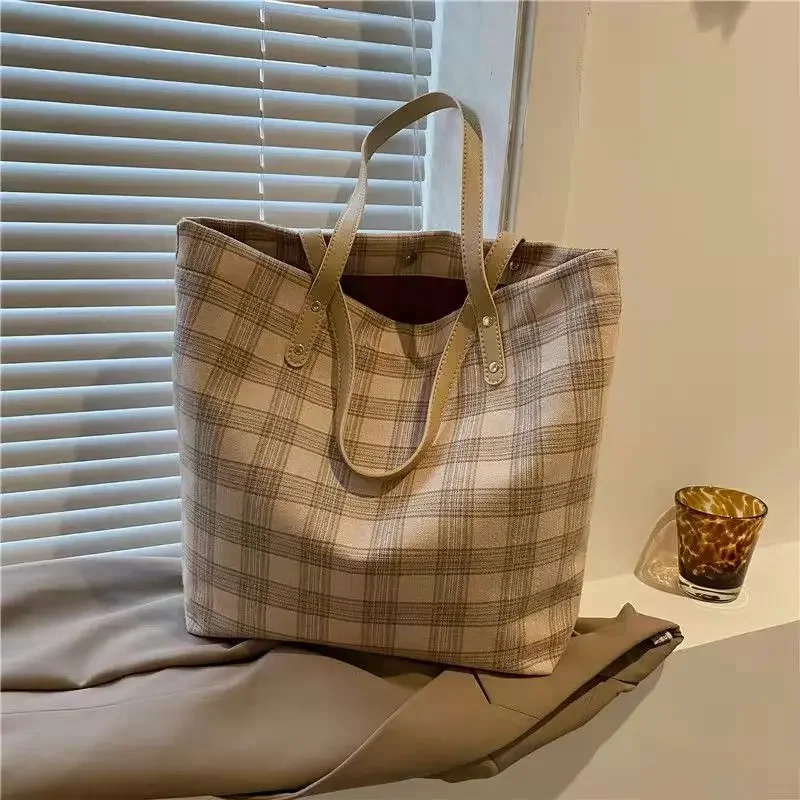 

Клетчатые сумки-тоуты, сумки через плечо для женщин, английская вместительная Экологически чистая коллекция 2021, универсальные холщовые сумки на осень и зиму
