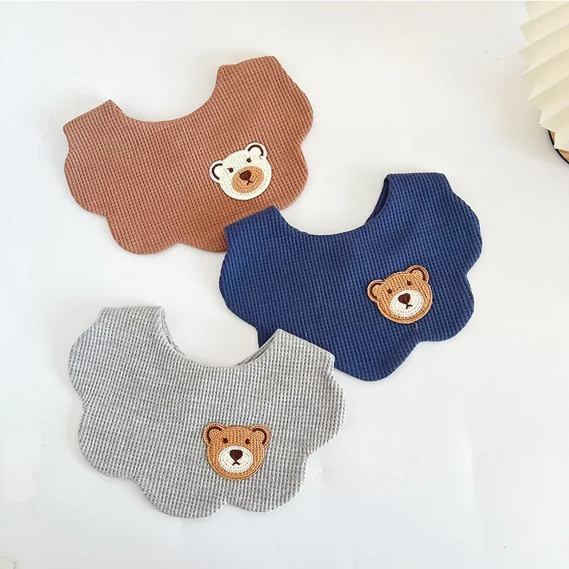 Baby Cotton Bib, Scarf, Anti-spitting Milk and Saliva Towel, Waffle for Boys and Girls, Newborn Bib, Cartoon Bear.