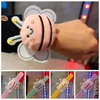 Biene Slap Armband Plüsch – Bild 4