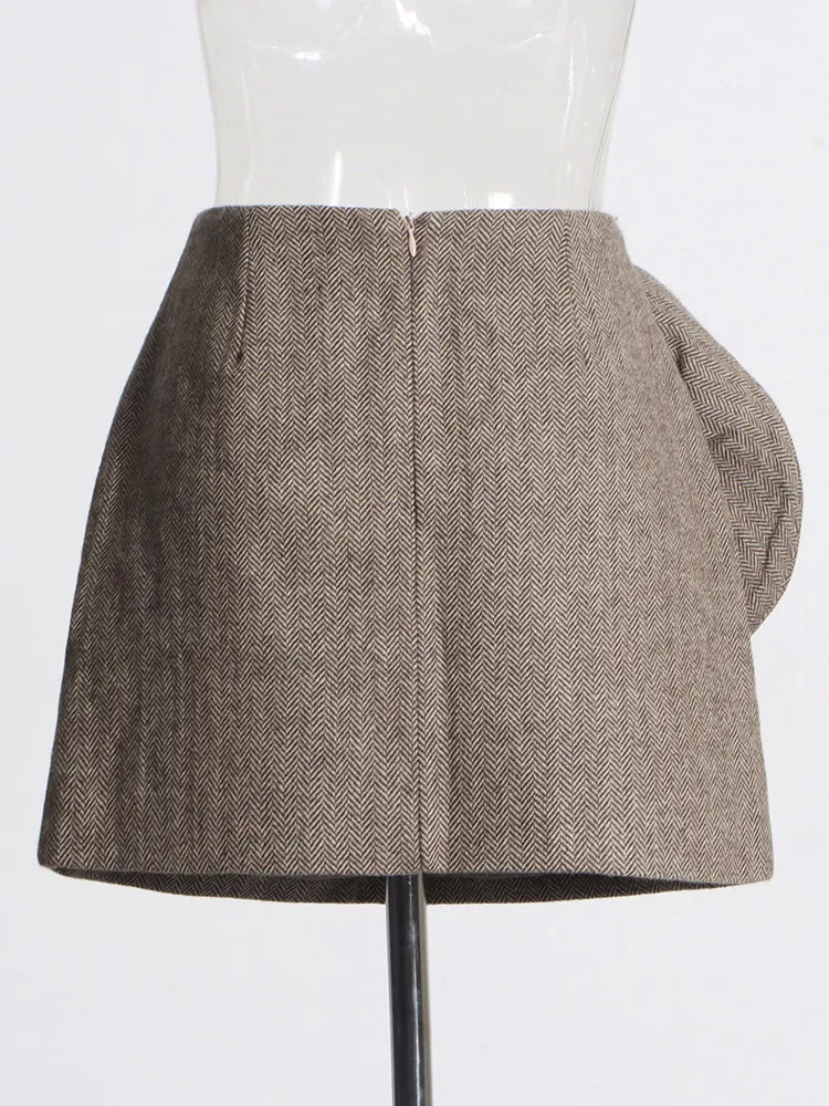 KBQ Patchwork Appliques Solid Skirts For Women High Waist Minimalist Spliced Zipper Casual Summer Skirt Female Fashion Clothing