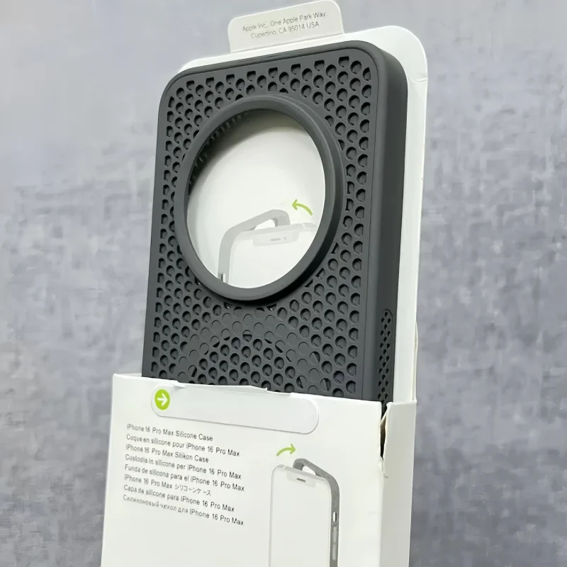 Magnetic Cooling Shockproof Honeycomb Phone Case with Breathable Matte Finish