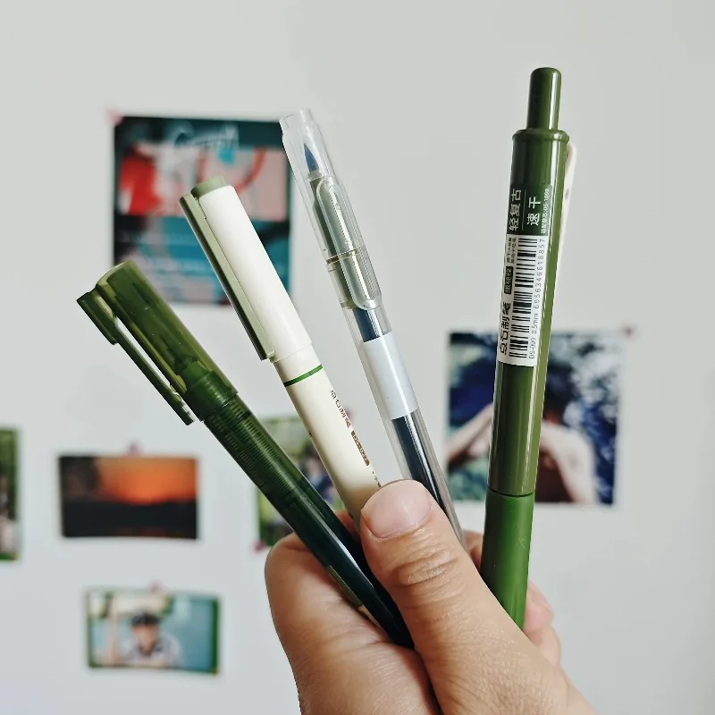 Retro Pen Set with Fast Drying Ink for Smooth Writing, Perfect for Office Work and Practical Learning in School Classrooms