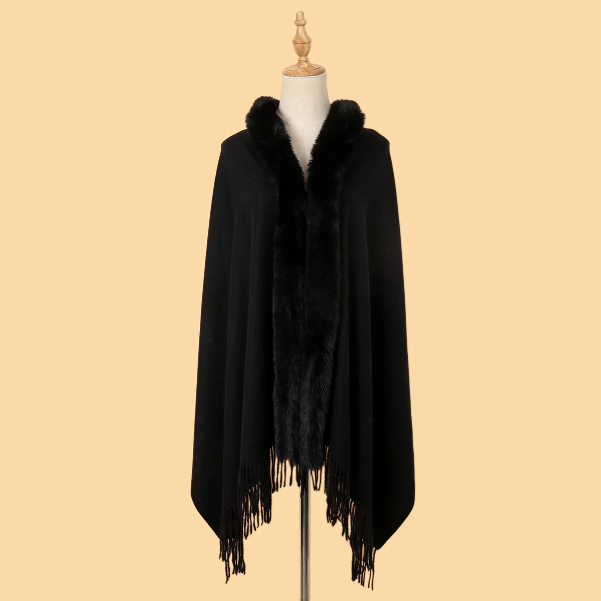 

Fur Collar Winter Shawls Knitted Fringe Sweater Ponchos Elegant Batwing Sleeve Long Cardigan Casual Fashion Houndstooth Cloak