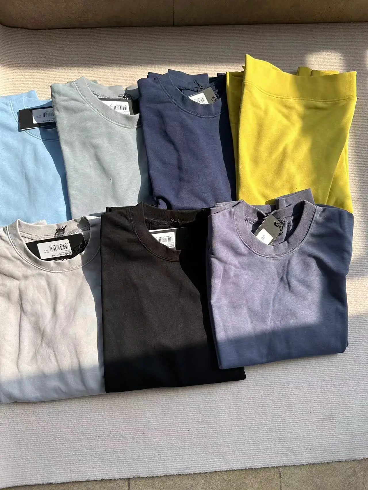 2024 새로운 스트레이트 청바지 여성 흰색 플러스 사이즈 높은 허리 느슨한 넓은 다리 바지 봄 슬리밍 좁은 바지 8 남성용 지퍼 달린 포켓 라운드넥 스웨터, CP가 달린 스트리트 힙합 후디, 케이팝 스타일, 용수철 2024