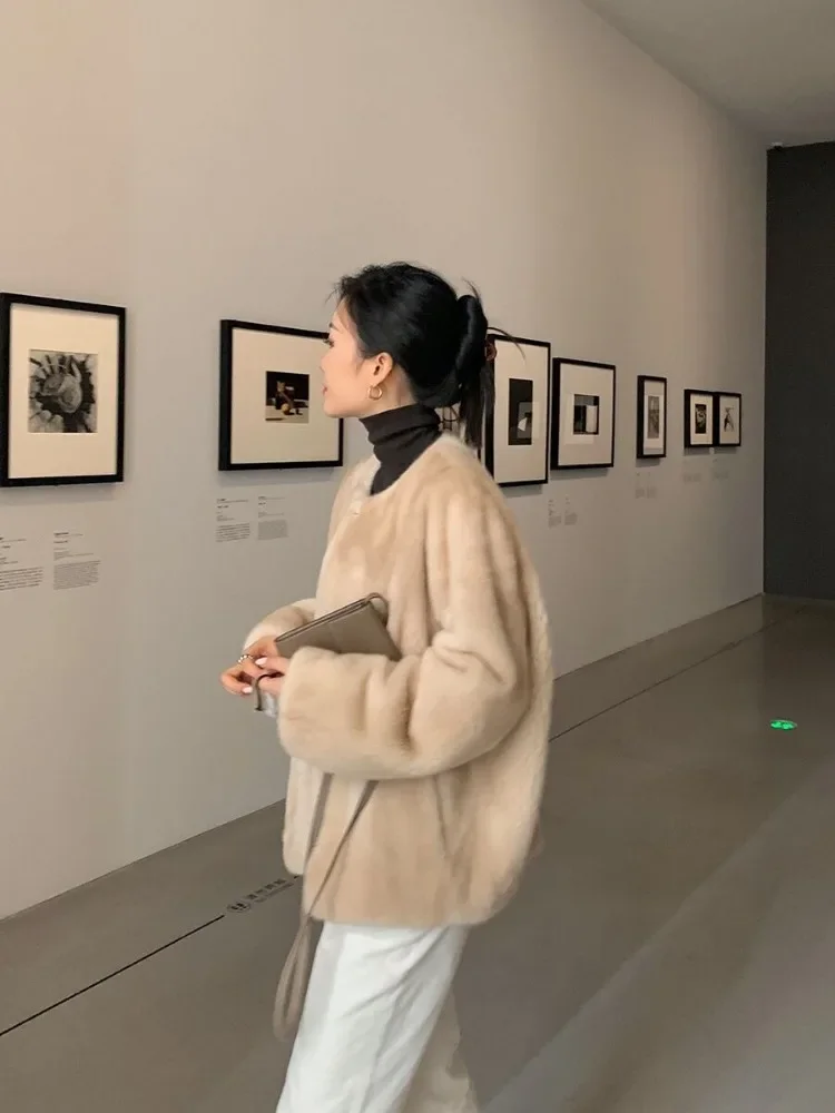 Winter Coat for Women Winter European Mink Imitation Mink Fur Coat for Women Round Neck Coat with Composite Fur Woman Clothing