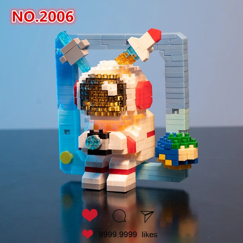 NO.2206 (with light)