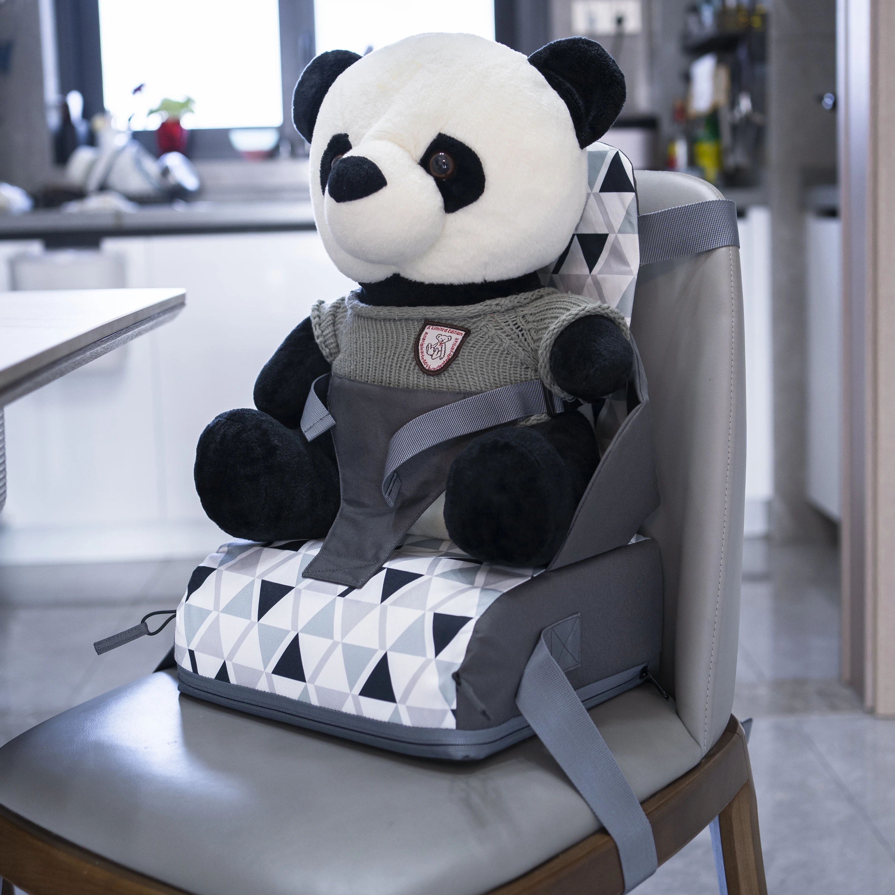 Toddler Portable Chair Booster Pad Indoor Dining Chair Safety Belt