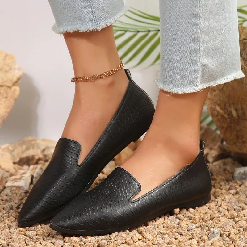 Fashionable Sliding on Loafers Breathable Stretch Ballet Shallow Flat Women's Soft Sole Toe Shoes for Women 4