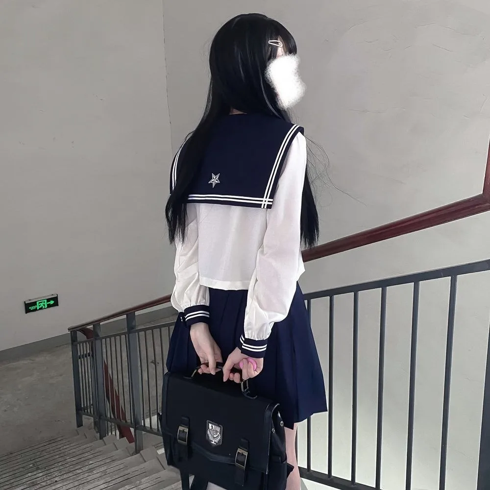 Japanese and Korean Pleated Skirt Suit College Style Embroidery JK Uniform Sailor Suit Long-sleeved School Uniform Woman Girl