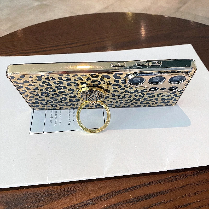 Luxury Leopard Print Stand Case - Shockproof 5G Protection Cover